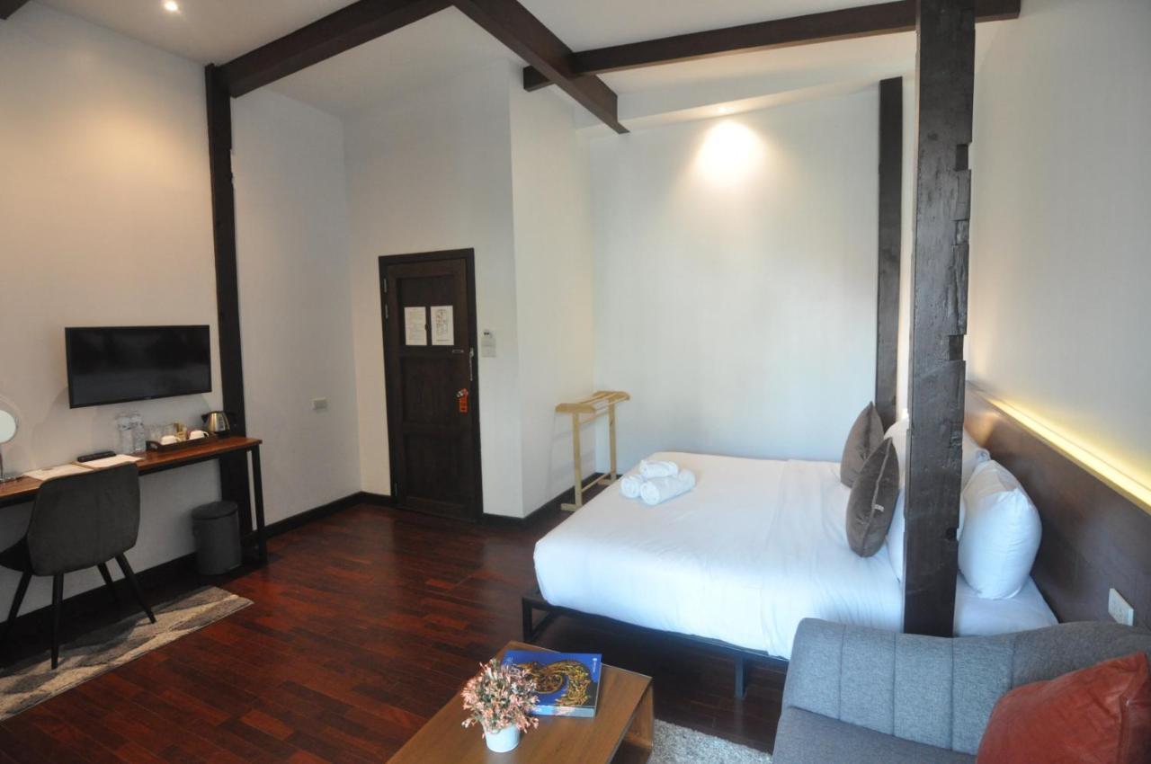 Hotel The Eight Ratvithi House Chiang Mai Exterior foto